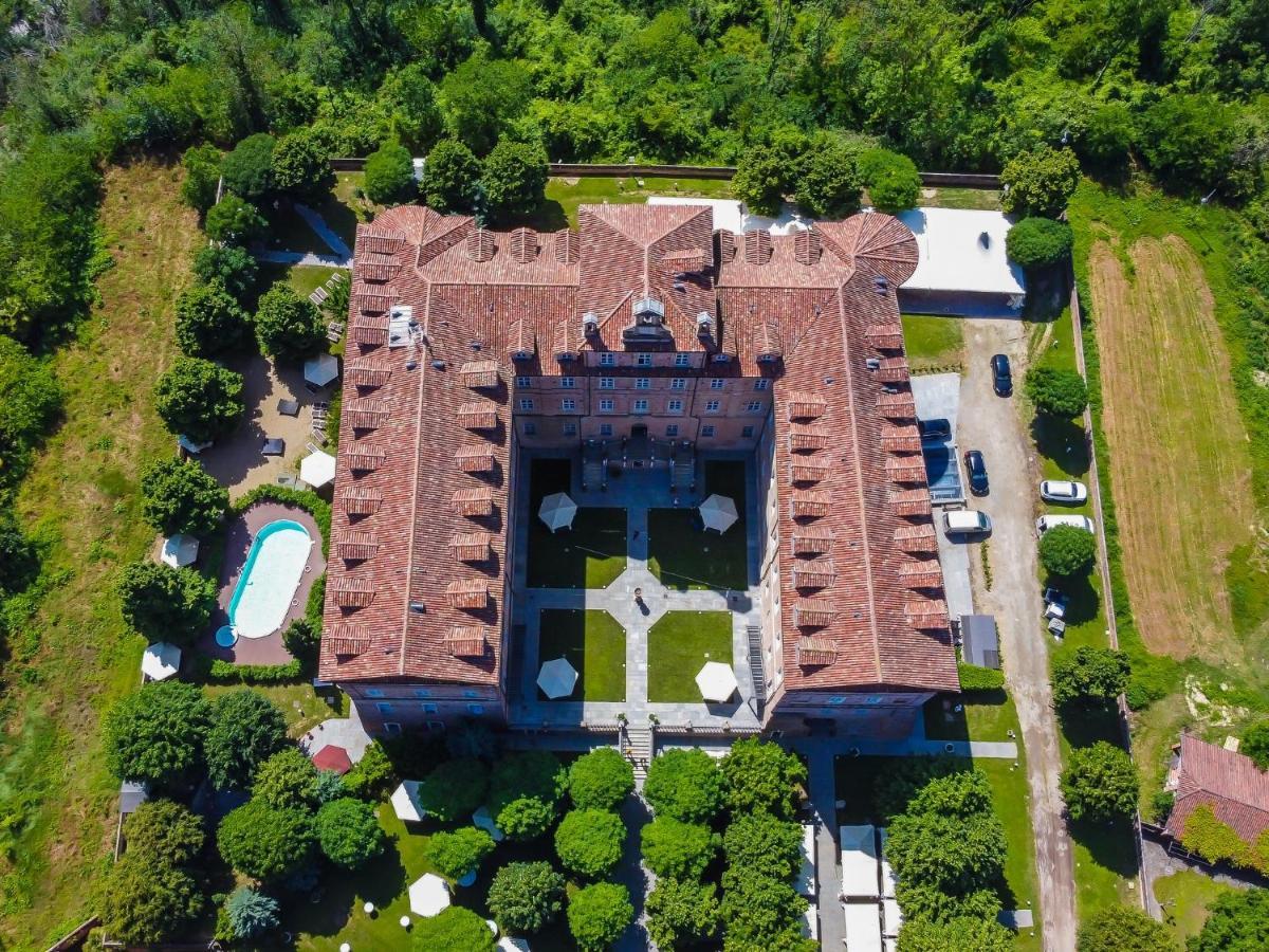 Montaldo Castle & Resort Montaldo Torinese المظهر الخارجي الصورة