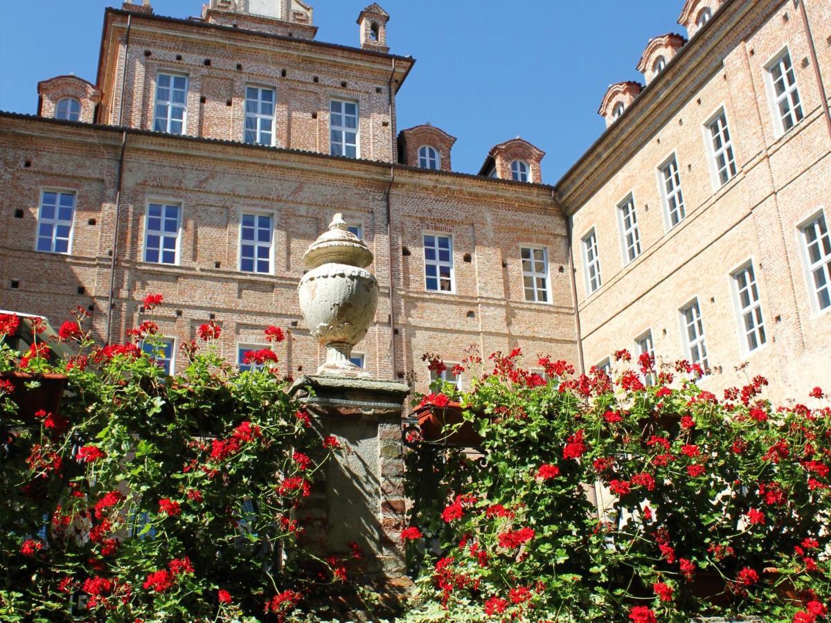 Montaldo Castle & Resort Montaldo Torinese المظهر الخارجي الصورة