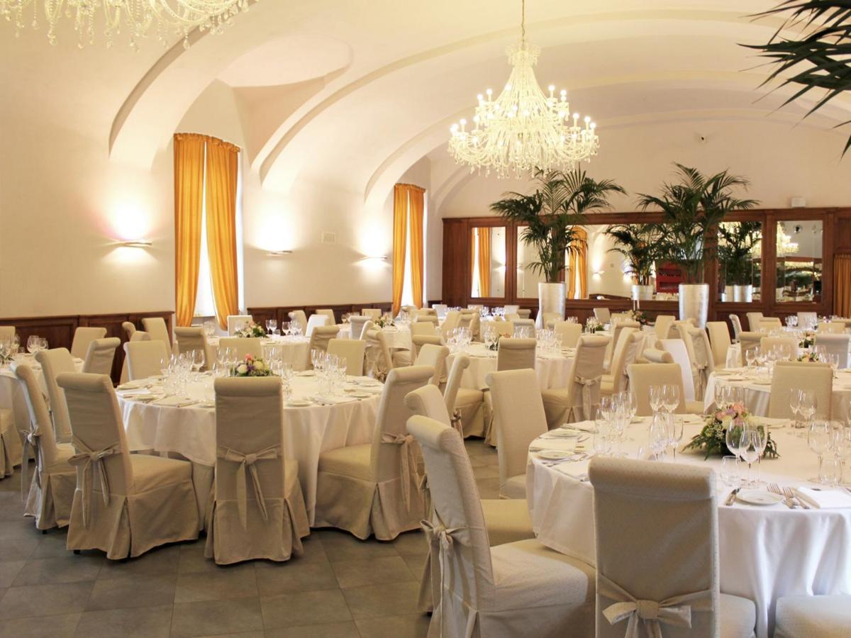 Montaldo Castle & Resort Montaldo Torinese المظهر الخارجي الصورة