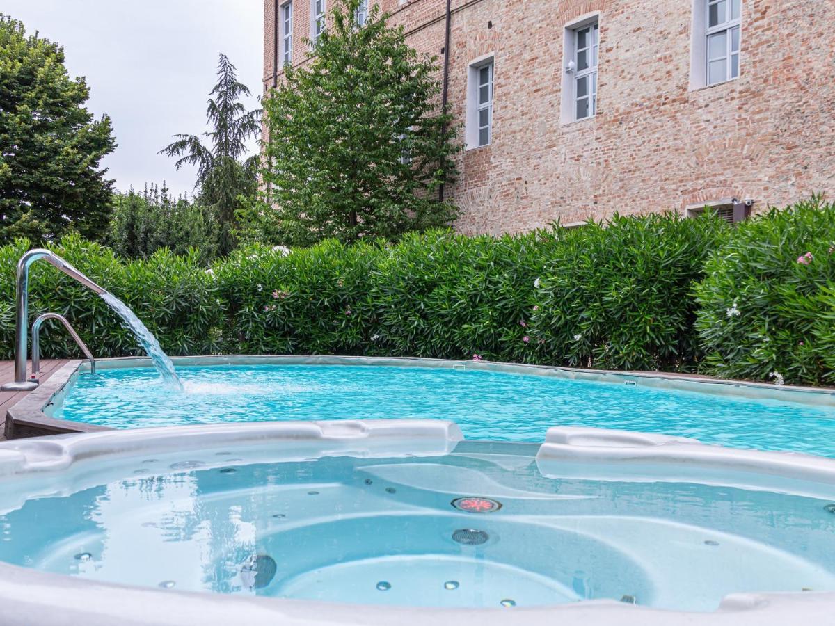 Montaldo Castle & Resort Montaldo Torinese المظهر الخارجي الصورة