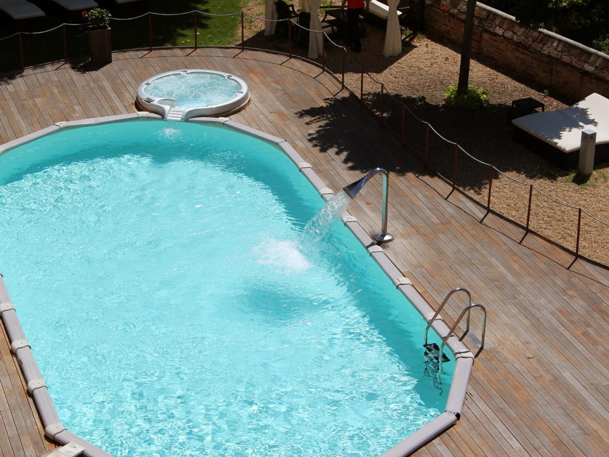 Montaldo Castle & Resort Montaldo Torinese المظهر الخارجي الصورة